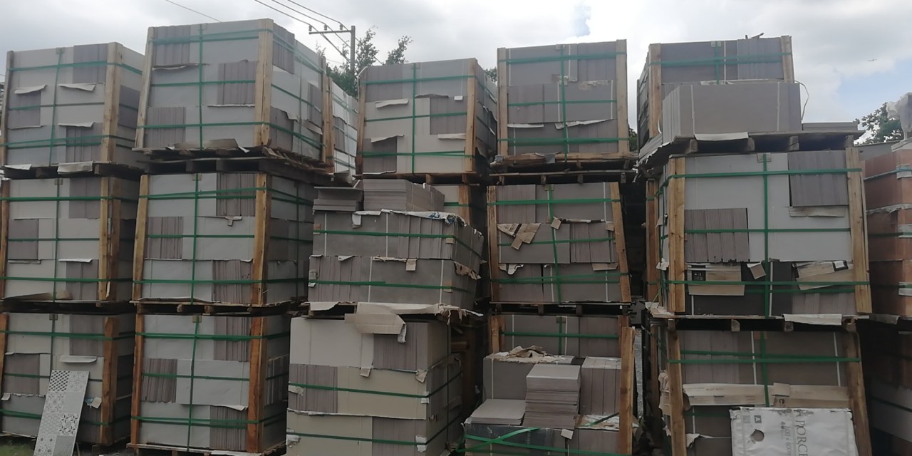 Gạch đá KT 30x60 loại phế phẩm giá 78,000/m2