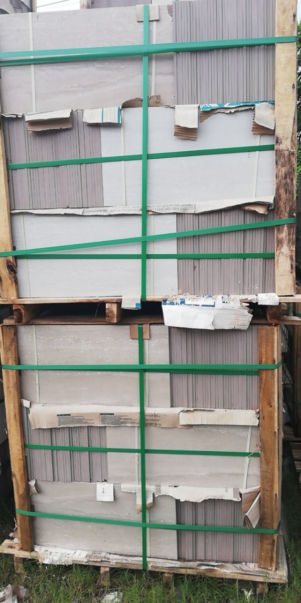 Gạch đá KT 30x60 loại phế phẩm giá 78,000/m2