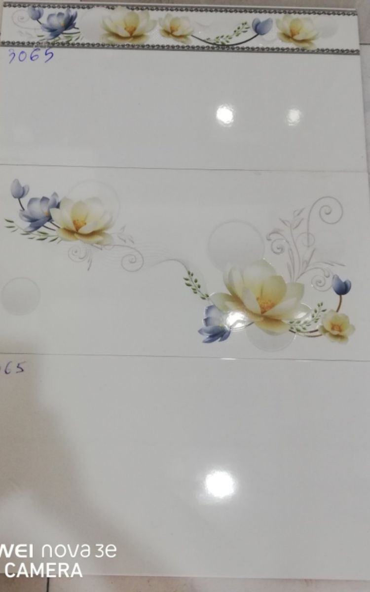 Gạch men 30x60 giá 88,000/m2